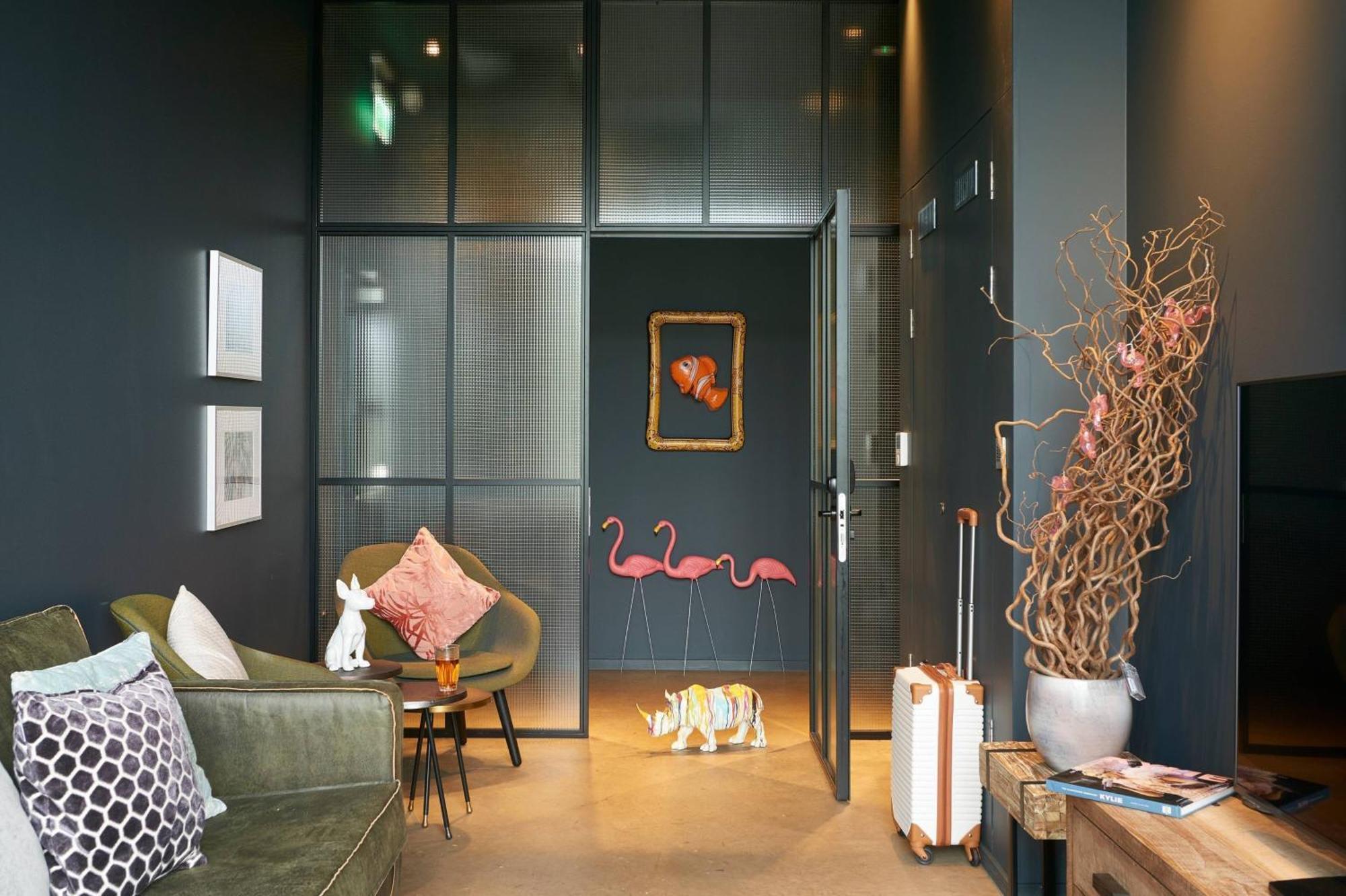Moxy Edinburgh Airport Ξενοδοχείο Ingliston Εξωτερικό φωτογραφία