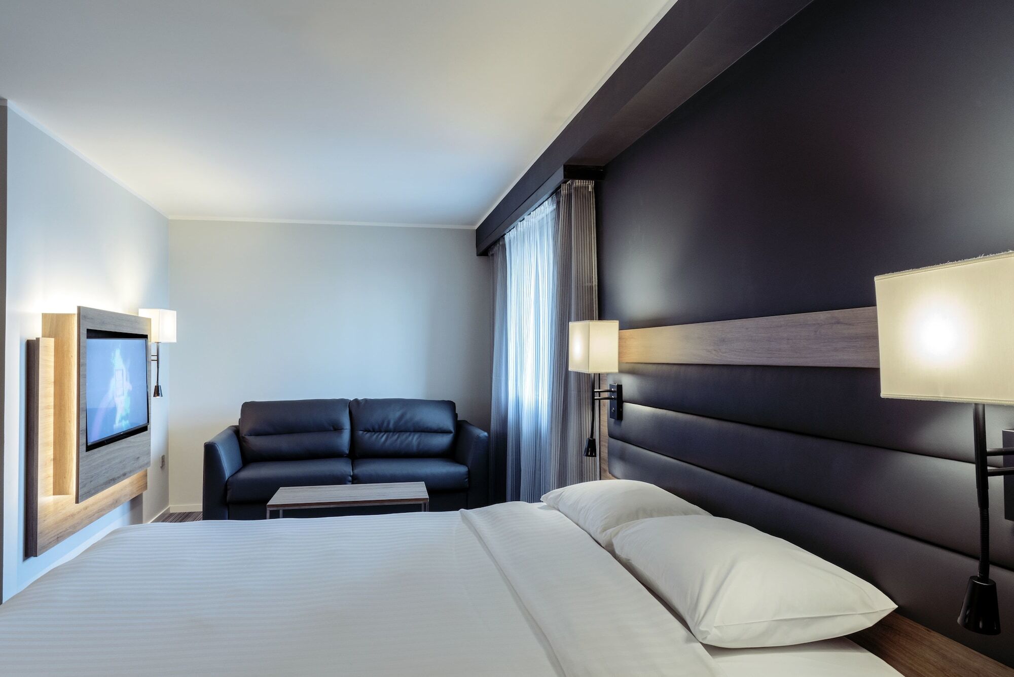 Moxy Edinburgh Airport Ξενοδοχείο Ingliston Εξωτερικό φωτογραφία