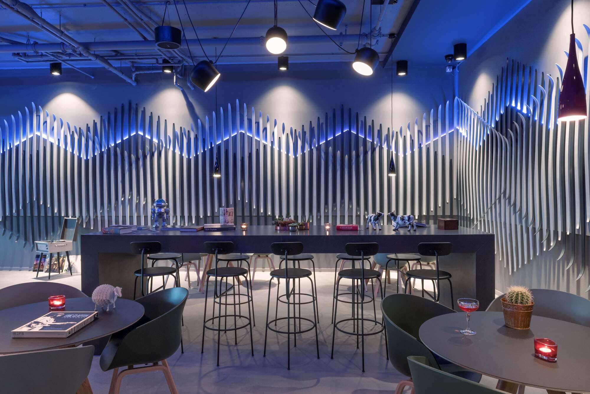 Moxy Edinburgh Airport Ξενοδοχείο Ingliston Εξωτερικό φωτογραφία